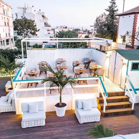 Antonio's House 3* Сиджес