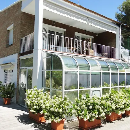 Antonio's House 3* Сіджас