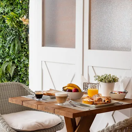 Hotell Antonio's House Sitges