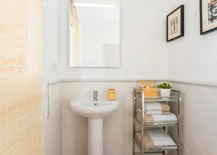 מלון Antonio's House 3*