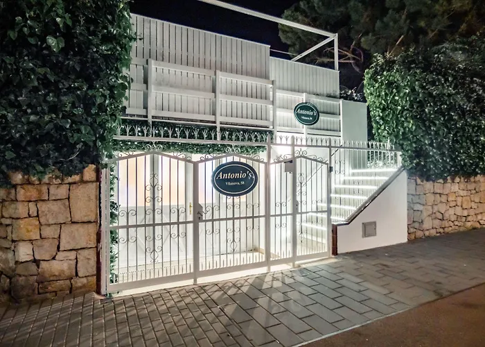 Antonio's House Otel 3*