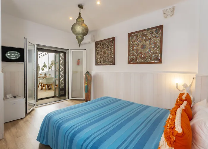 Otel Antonio's House 3*