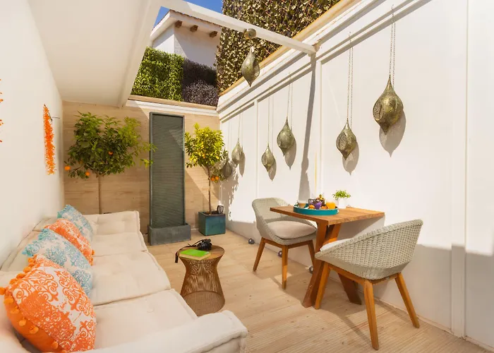 Otel Antonio's House Sitges